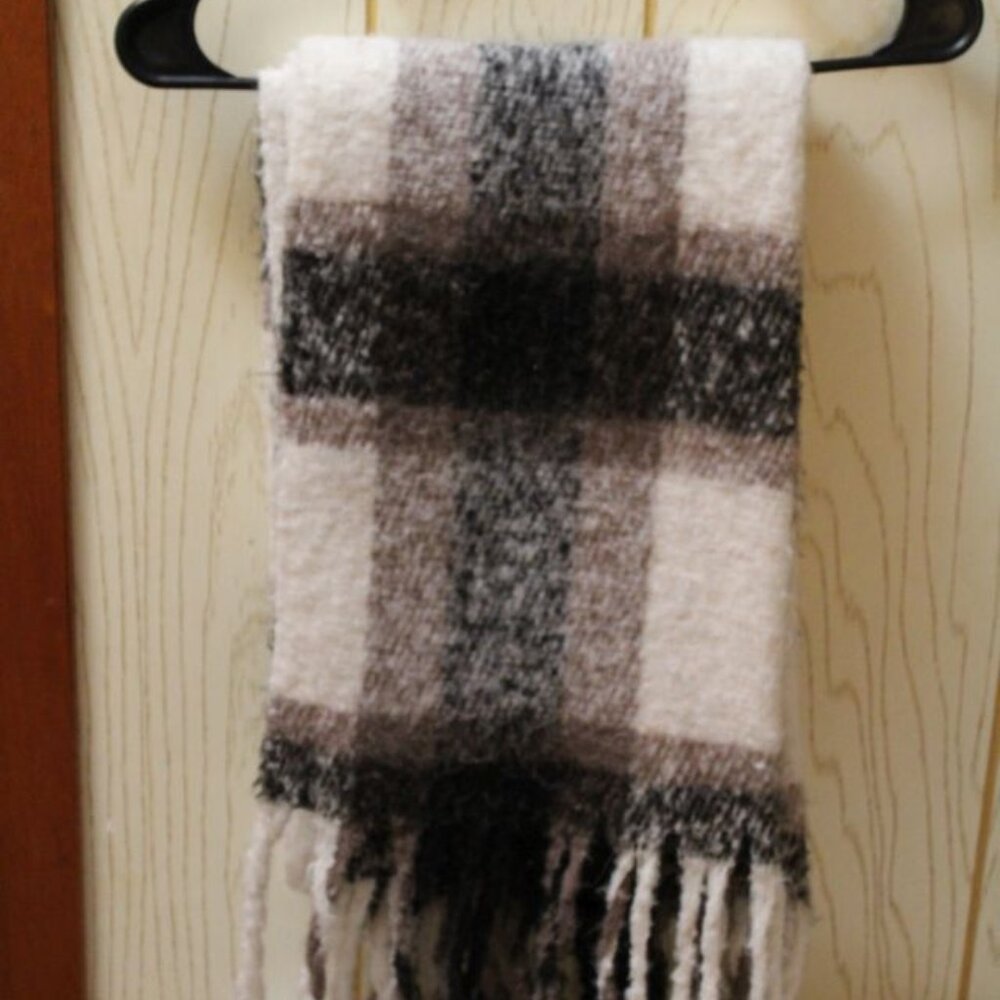 Natural Reflections Brown/White/Black Soft Women's Winter Scarf
